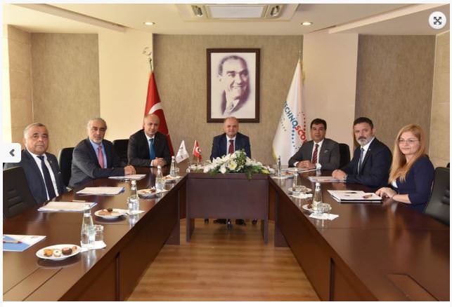 MERSİN TEKNOPARK YÖNETİM KURULU TOPLANTISI, VALİ ÇAKACAK BAŞKANLIĞINDA GERÇEKLEŞTİRİLDİ.