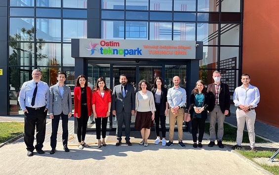 Mersin Teknopark Yönetim Ofisi Ekibi işbirliği görüşmelerinde bulunmak üzere Ankara'da bir dizi ziyaret gerçekleştirdi.