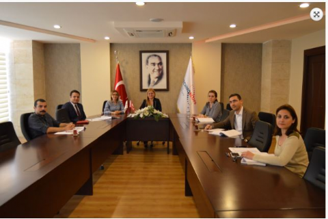 FBFY 2016 İÇİN GELECEĞİN GİRİŞİMCİLERİNİN PROJELERİ YARIŞIYOR