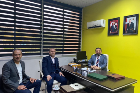 Mersin Teknopark’ faaliyet gösteren BKB Bilişim Kerem Kalkancı ve Soocommerce Yazılım Sezer Özgür firma yetkilileri Mersin Teknopark Genel Müdürü İhsan Gültekin’i ziyaret etti.