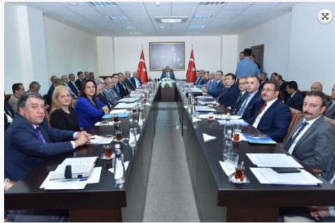 MERSİN TEKNOPARK GENEL MÜDÜRÜ ÖZGÜR DURMAZ, MERSİN VALİLİĞİ TARAFINDAN DÜZENLENEN “MERSİN İL EKONOMİ TOPLANTISI”NA KATILDI