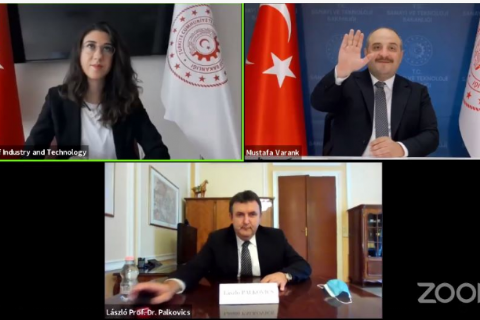 Mersin Teknopark Türk-Macar Yapay Zekâ ve Yüksek Teknoloji Konferansına Katılım Sağladı